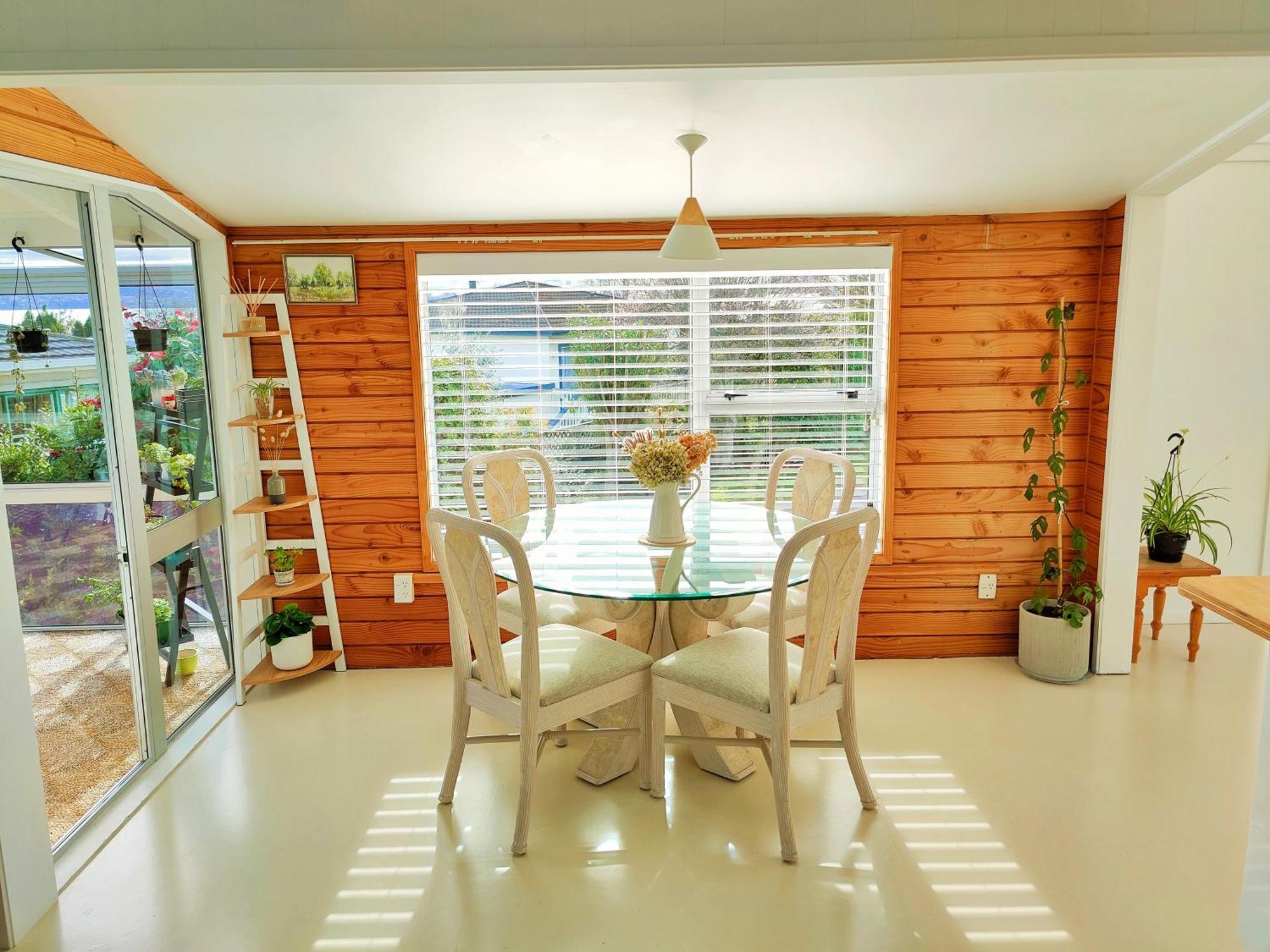 Delight In Birch-Lake View Holiday Home 陶波 外观 照片